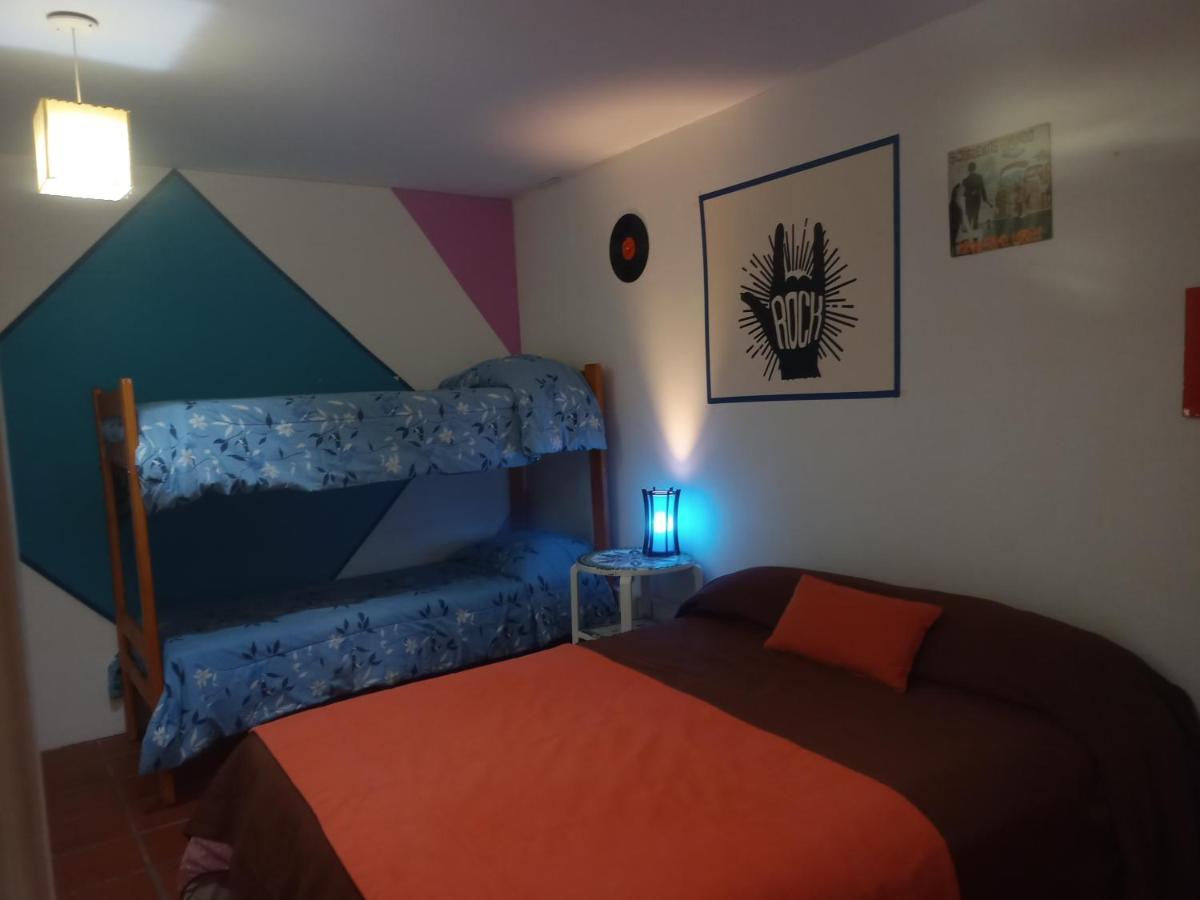 Complejo Aloha Hotel Puerto Piramides Ngoại thất bức ảnh