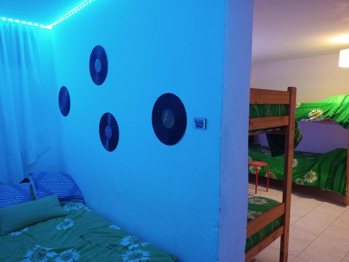 Complejo Aloha Hotel Puerto Piramides Ngoại thất bức ảnh