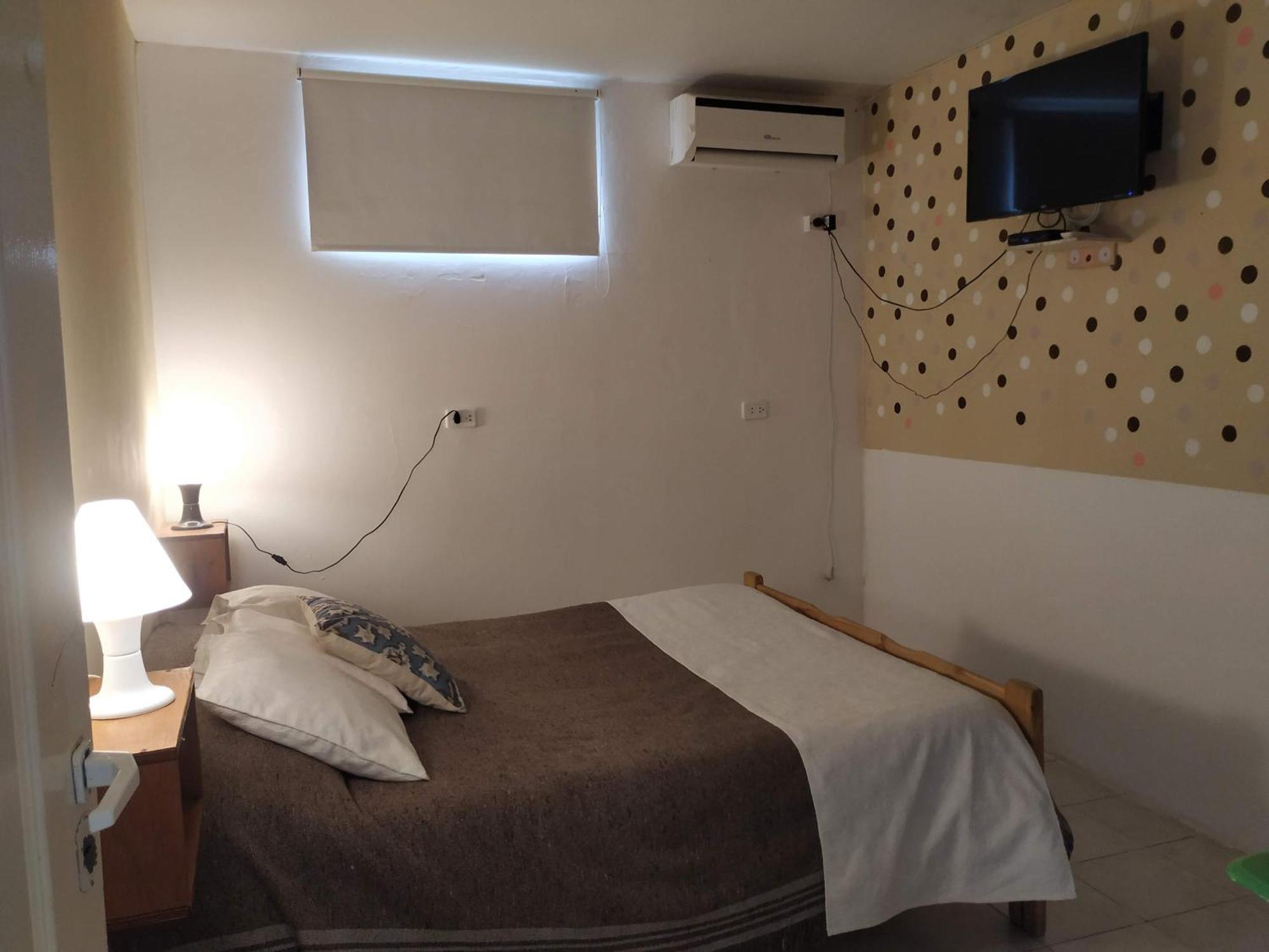 Complejo Aloha Hotel Puerto Piramides Phòng bức ảnh