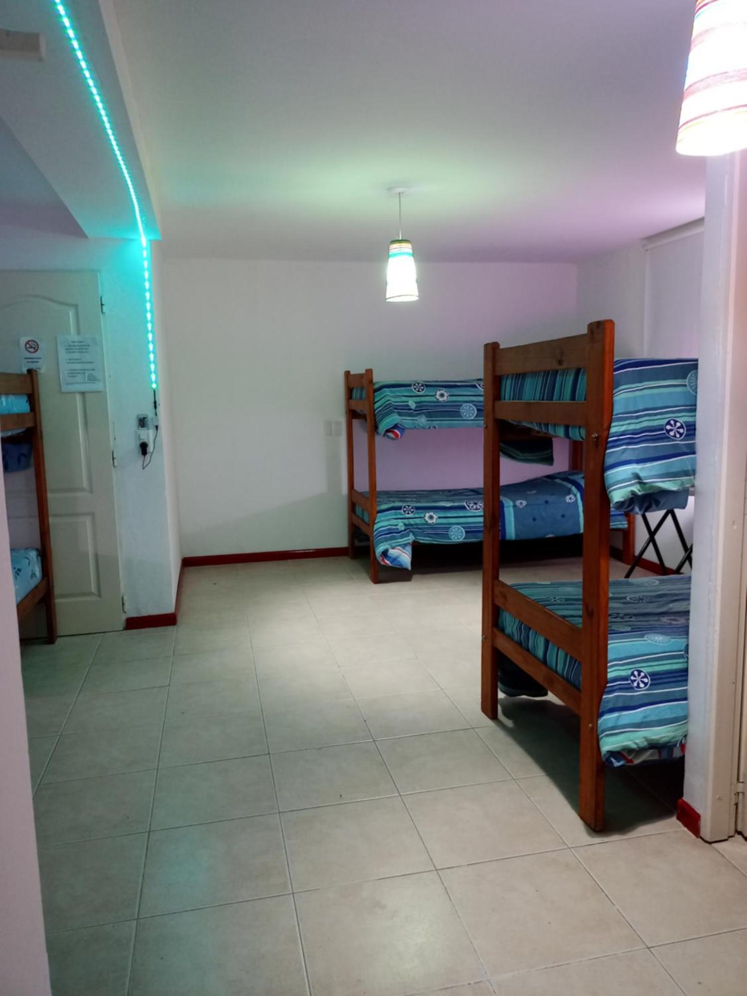 Complejo Aloha Hotel Puerto Piramides Phòng bức ảnh